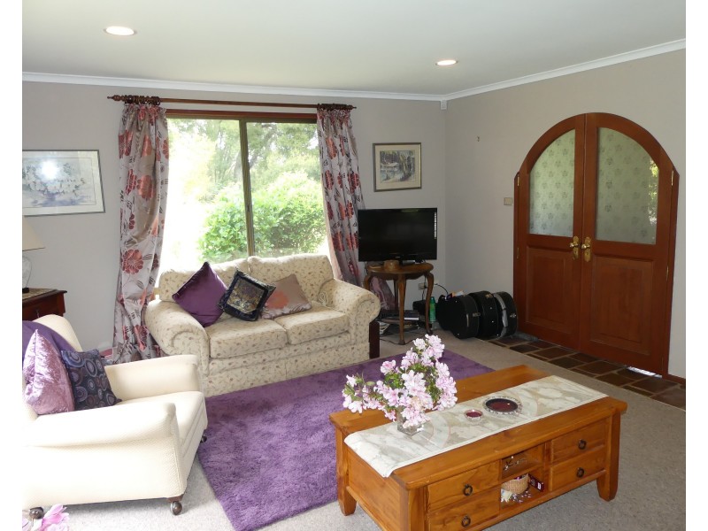 99 Samuel St, Elizabeth Town TAS 7304