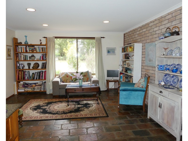 99 Samuel St, Elizabeth Town TAS 7304