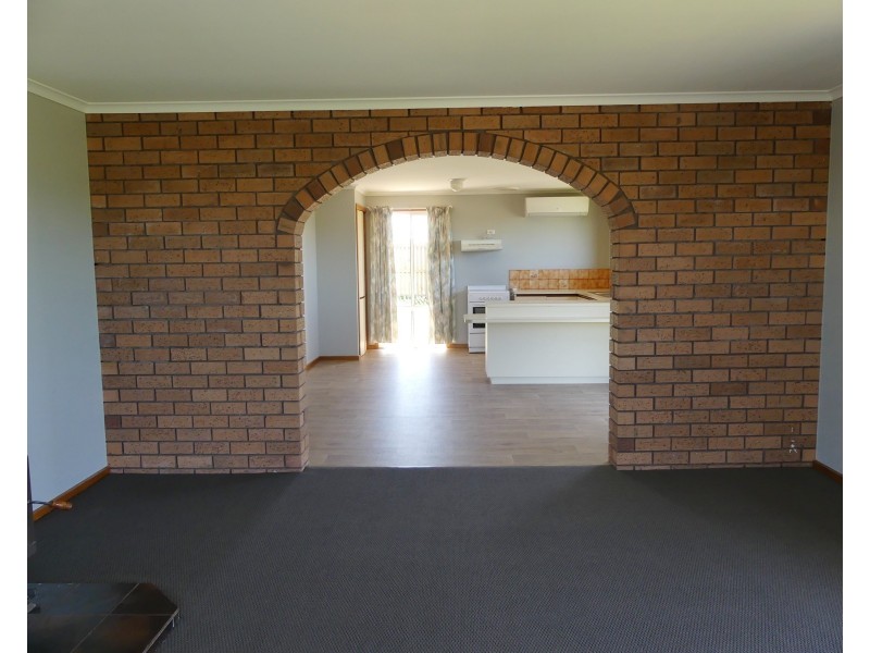 1/33 Westbury Pl, Deloraine TAS 7304