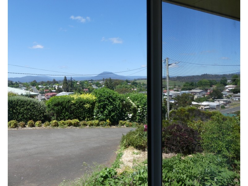 1/33 Westbury Pl, Deloraine TAS 7304