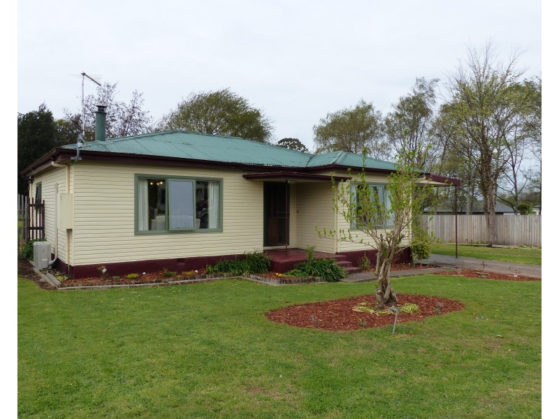 43 West Barrack St, Deloraine TAS 7304