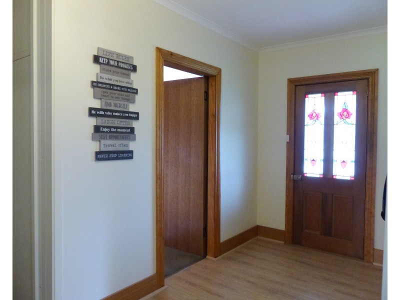 43 West Barrack St, Deloraine TAS 7304