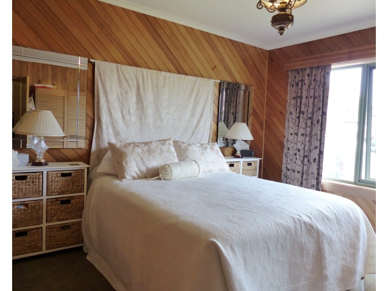 43 West Barrack St, Deloraine TAS 7304