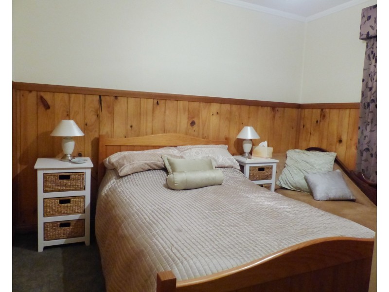 43 West Barrack St, Deloraine TAS 7304