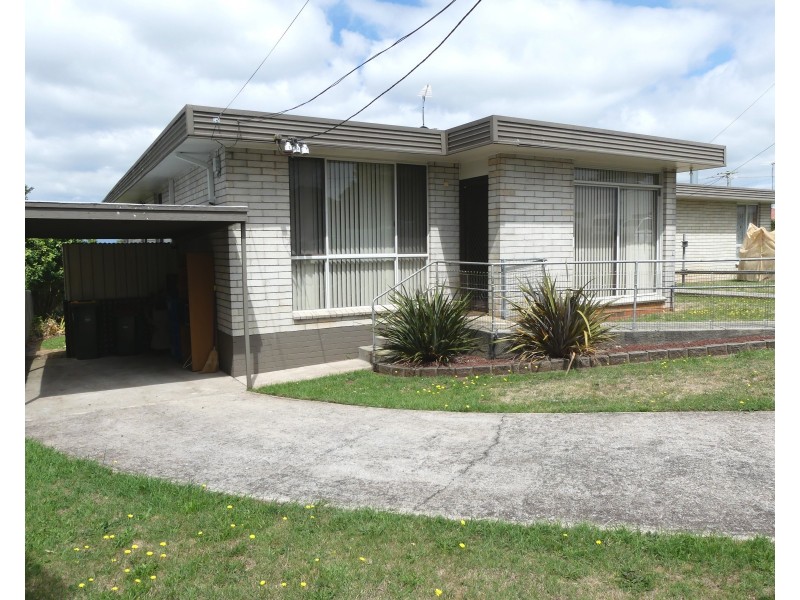 2/42 Beefeater St, Deloraine TAS 7304
