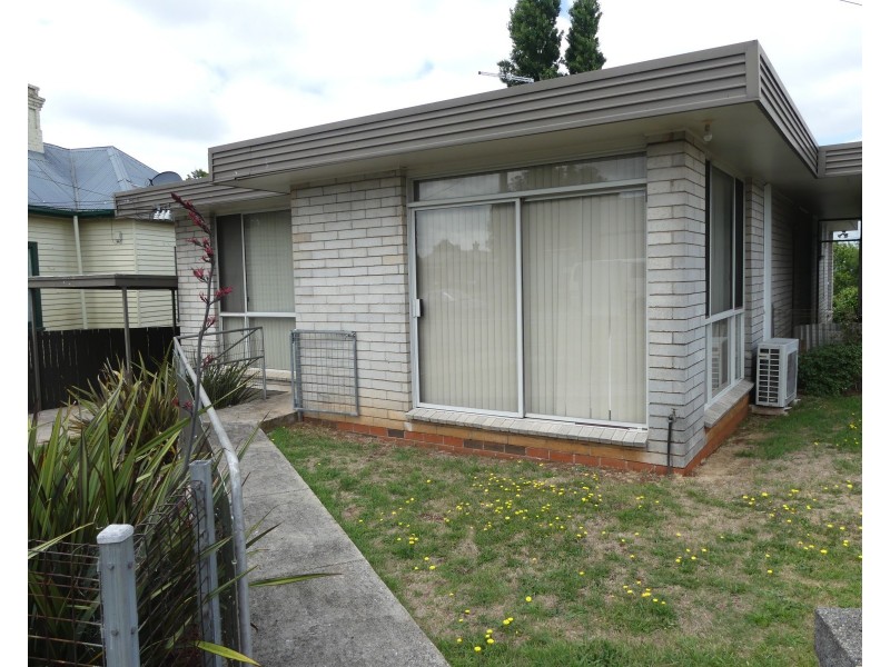 2/42 Beefeater St, Deloraine TAS 7304
