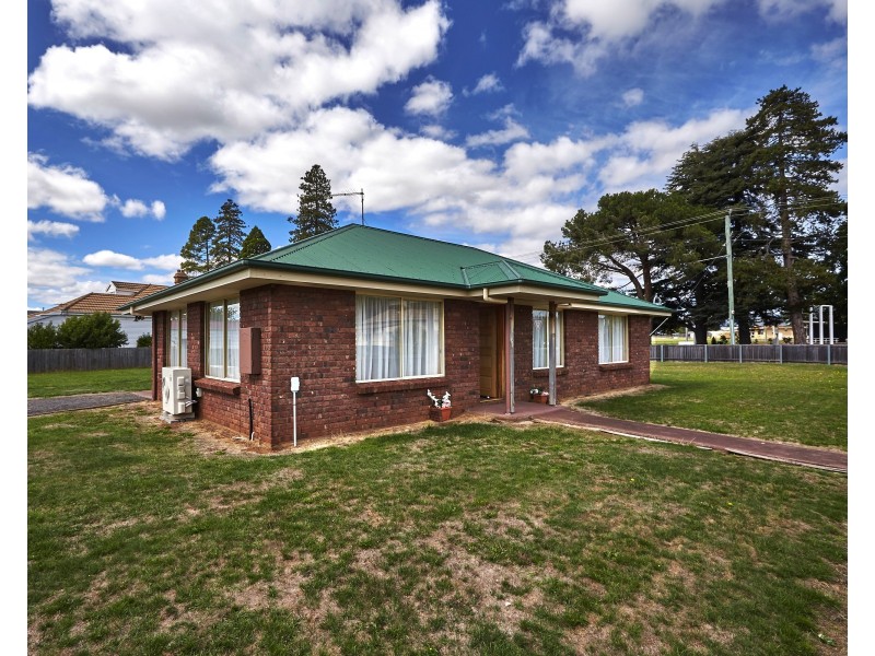 19 Franklin St, Westbury TAS 7303