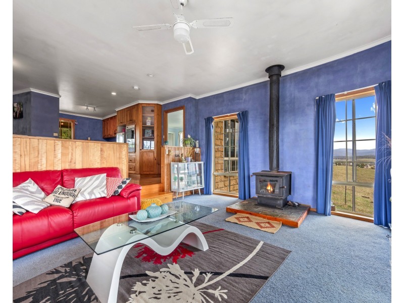 16 Keegan Rise, Deloraine TAS 7304