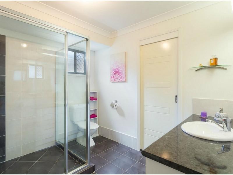 107 Kurrajong Drive, Warner QLD 4500