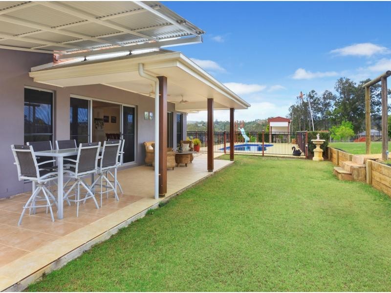 18 Ascot Crescent, Samford Valley QLD 4520