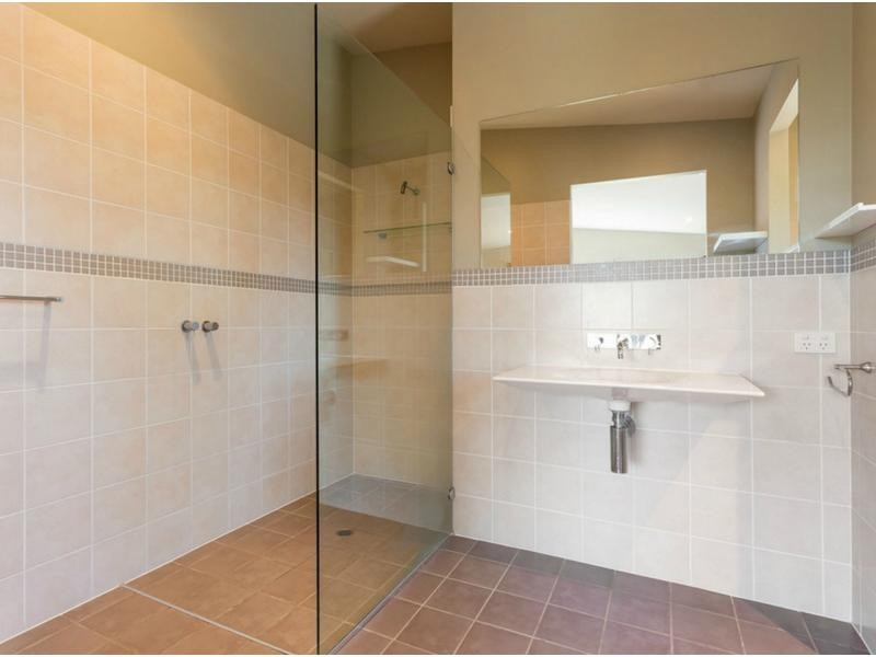 44 Pacific Vista Court, Ocean View QLD 4521