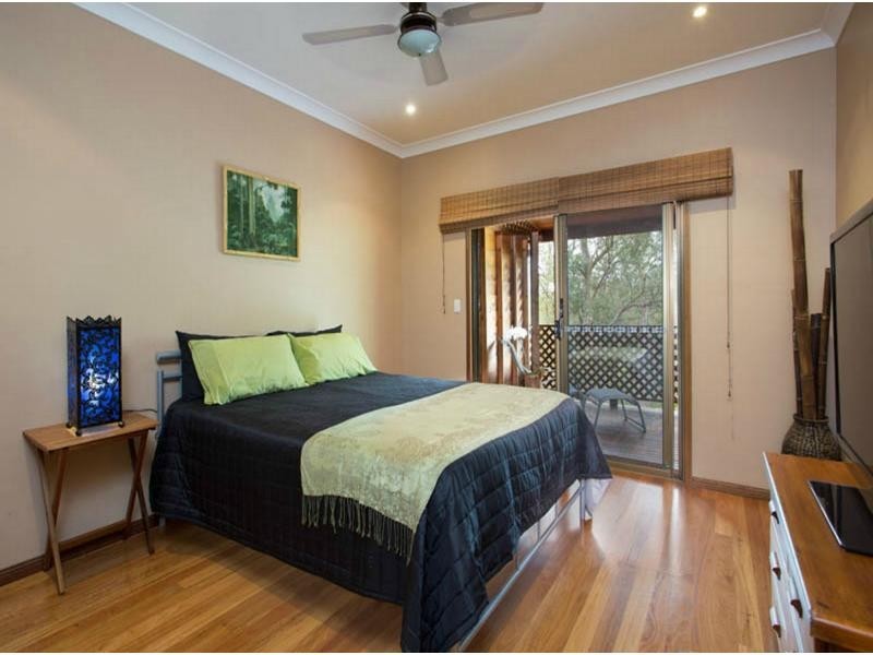 24 Fitzgerald Court, Clear Mountain QLD 4500