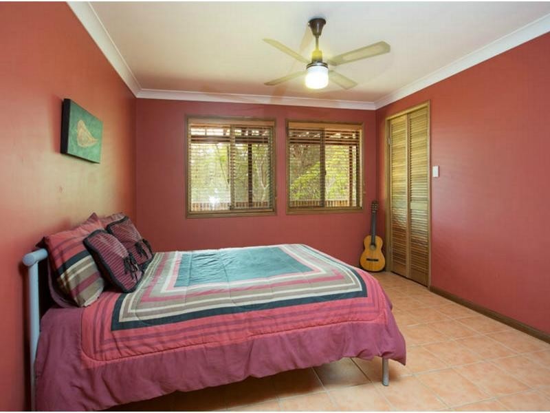 24 Fitzgerald Court, Clear Mountain QLD 4500