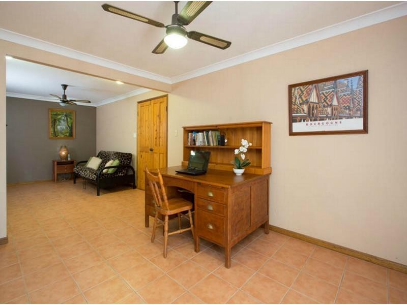 24 Fitzgerald Court, Clear Mountain QLD 4500