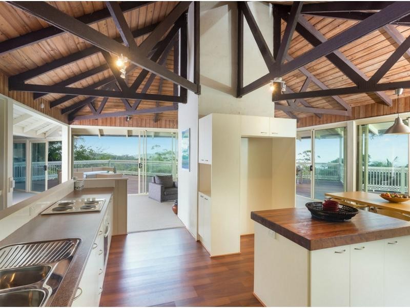 4 Attunga Lane, Mount Glorious QLD 4520