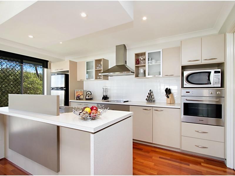 65 Kirri Avenue, Petrie QLD 4502