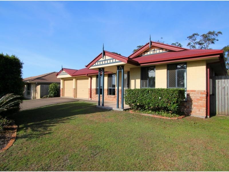 33 Blue Mountain Crescent, Warner QLD 4500