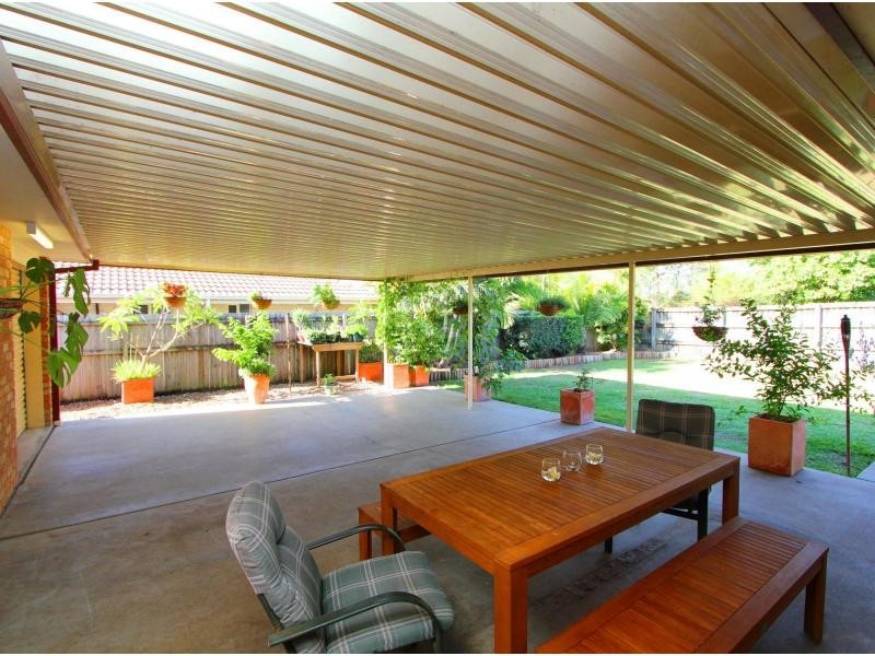 33 Blue Mountain Crescent, Warner QLD 4500