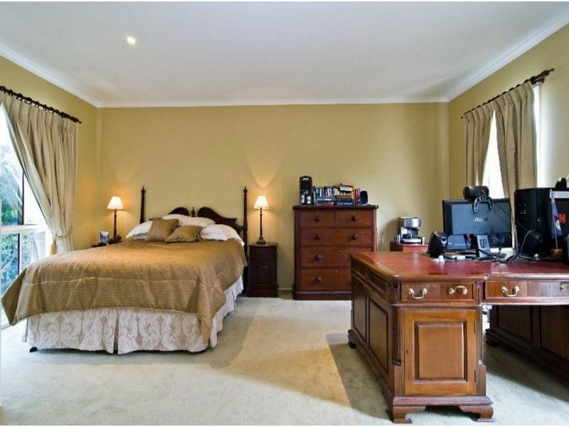 4 Riverine Court, Samford Valley QLD 4520