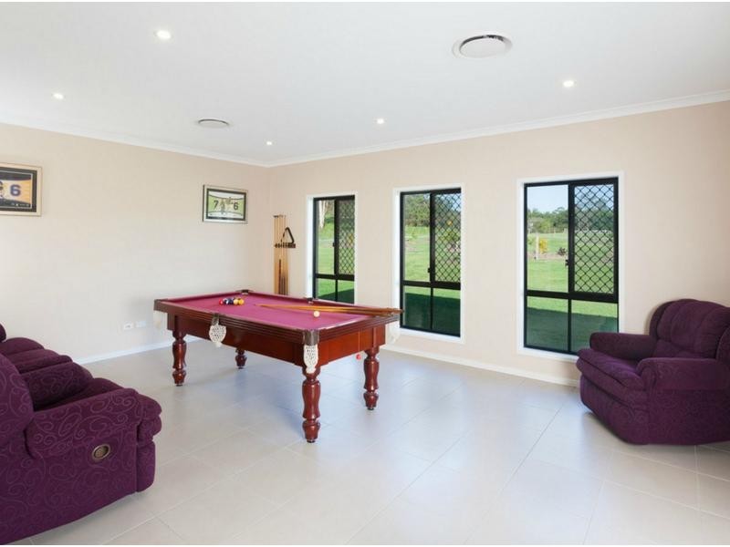 15 Reiners Road, Samford Valley QLD 4520