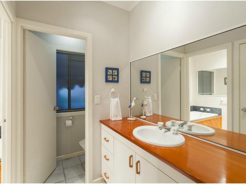 71 Roderick Street, Dayboro QLD 4521