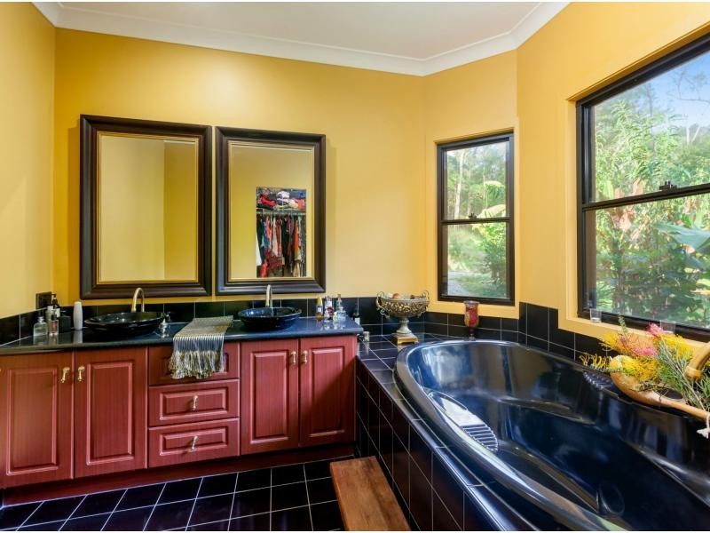 5 Inglis Court, Laceys Creek QLD 4521