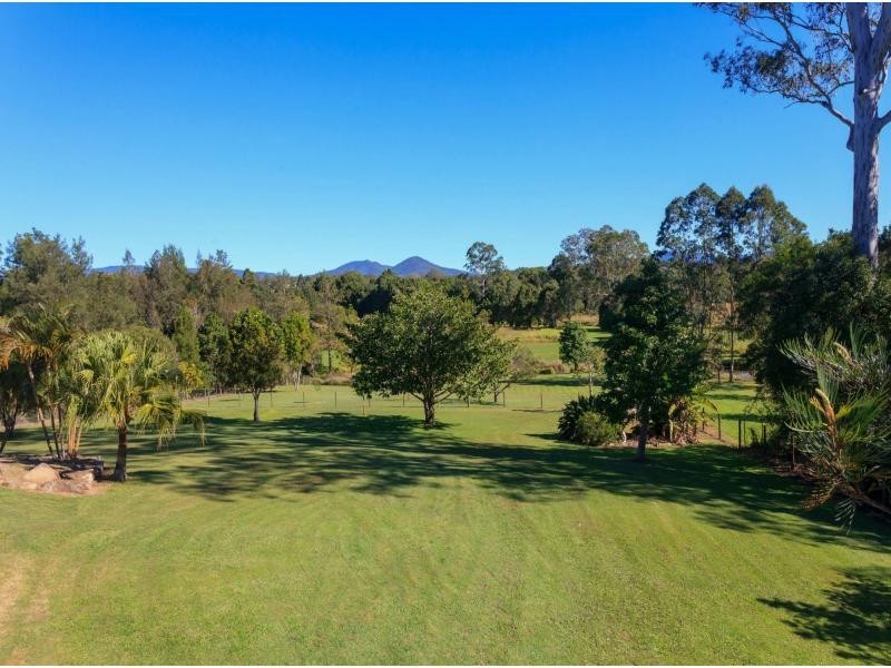 62 Saddleback Drive, Dayboro QLD 4521