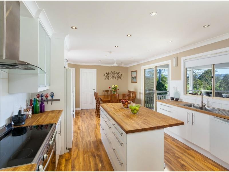 62 Saddleback Drive, Dayboro QLD 4521