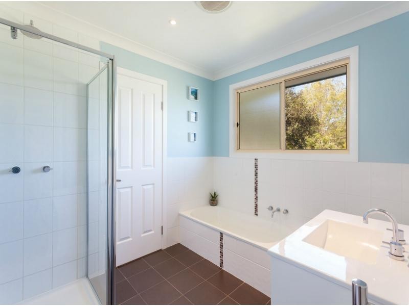 62 Saddleback Drive, Dayboro QLD 4521