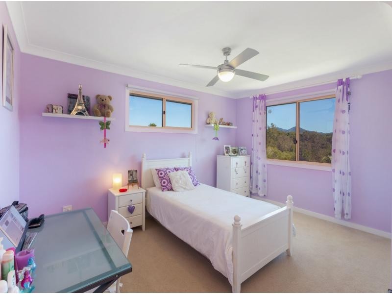 62 Saddleback Drive, Dayboro QLD 4521