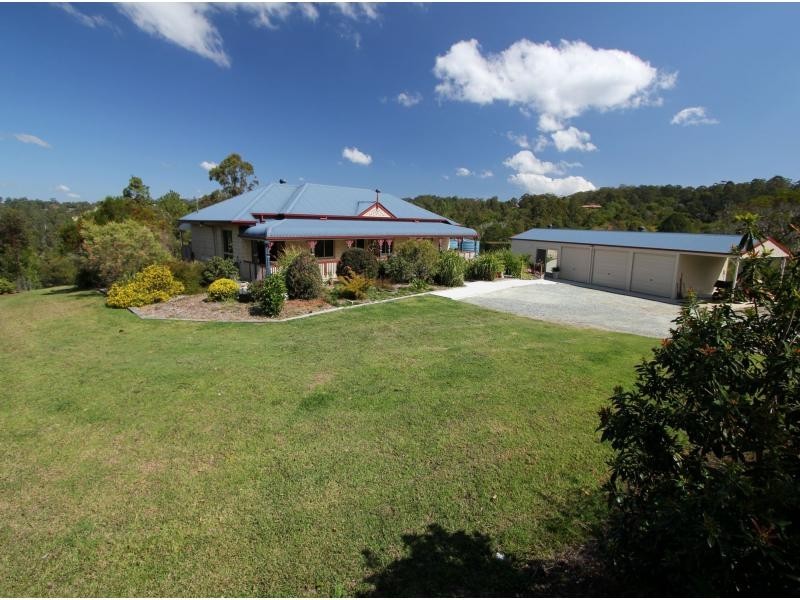 121 Sunrise Drive, Ocean View QLD 4521