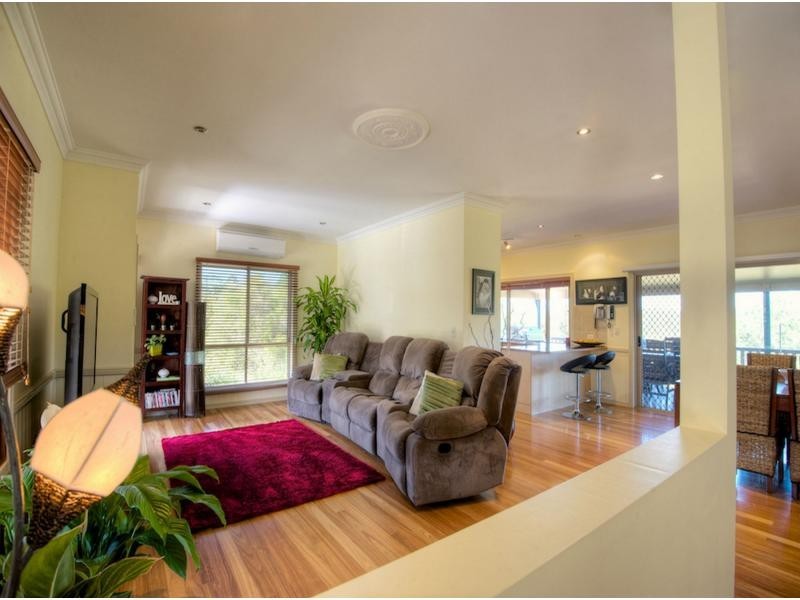 121 Sunrise Drive, Ocean View QLD 4521