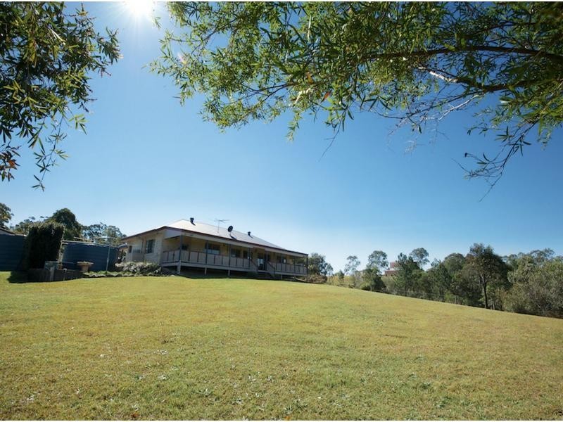 121 Sunrise Drive, Ocean View QLD 4521