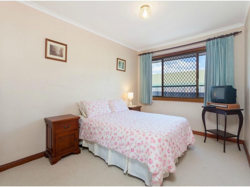 6 St Dominique Court, Petrie QLD 4502