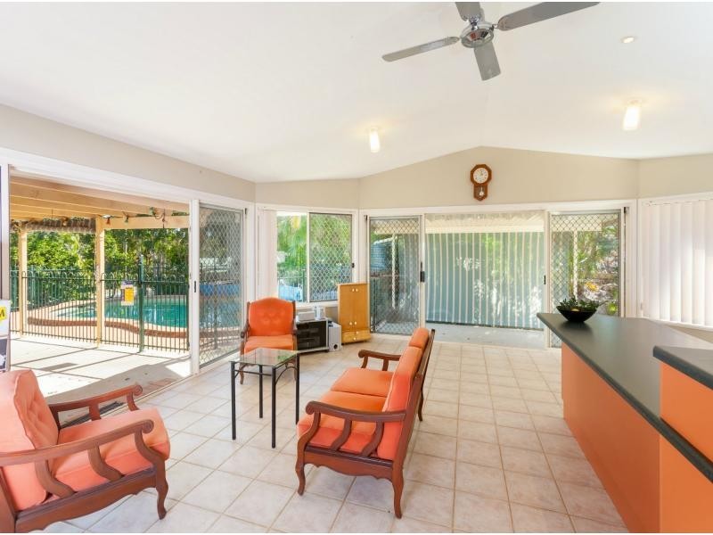 14 Campdraft Place, Dayboro QLD 4521