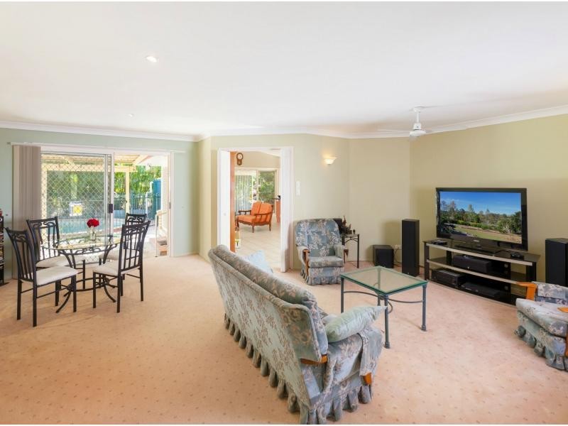 14 Campdraft Place, Dayboro QLD 4521