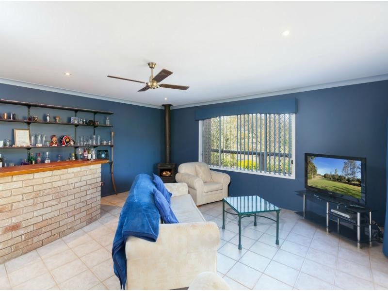 14 Campdraft Place, Dayboro QLD 4521