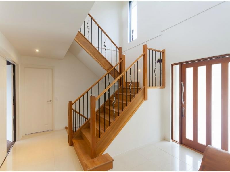 9 Ashwood Court, Samford Valley QLD 4520