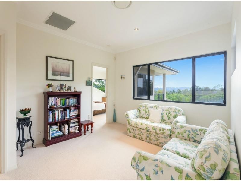 9 Ashwood Court, Samford Valley QLD 4520