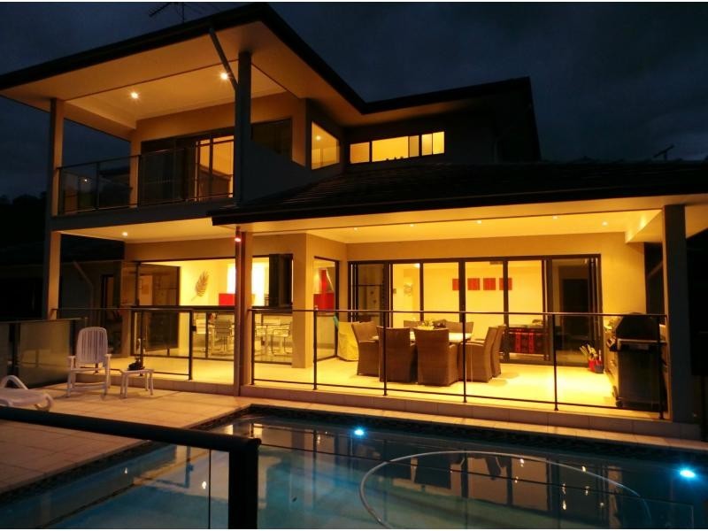 9 Ashwood Court, Samford Valley QLD 4520