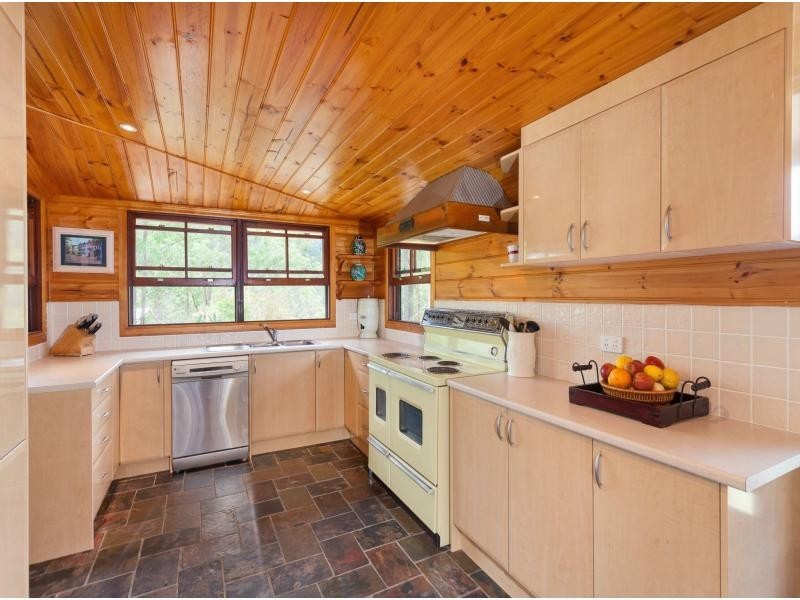 573 Mt Brisbane Road, Mount Pleasant QLD 4521