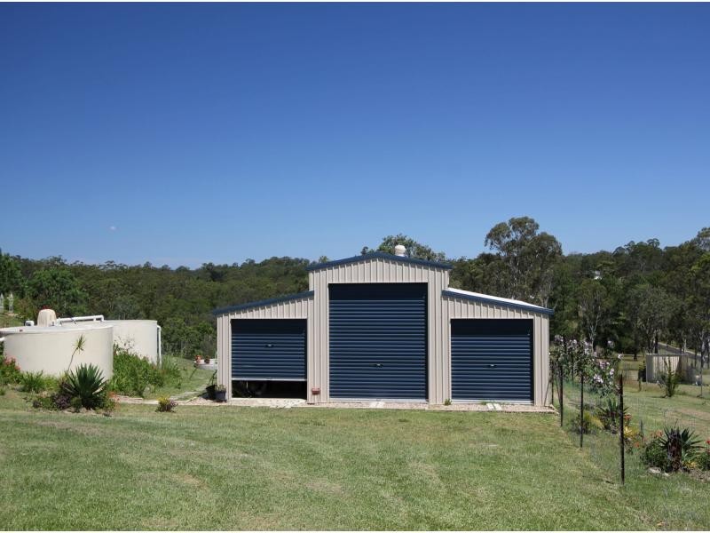 4 Dean Drive, Ocean View QLD 4521