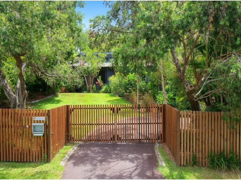 33 Laidlaw Street, Dayboro QLD 4521