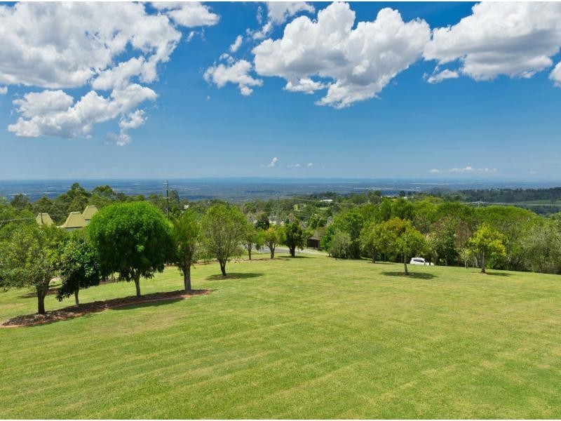 5 Zillman Road, Ocean View QLD 4521