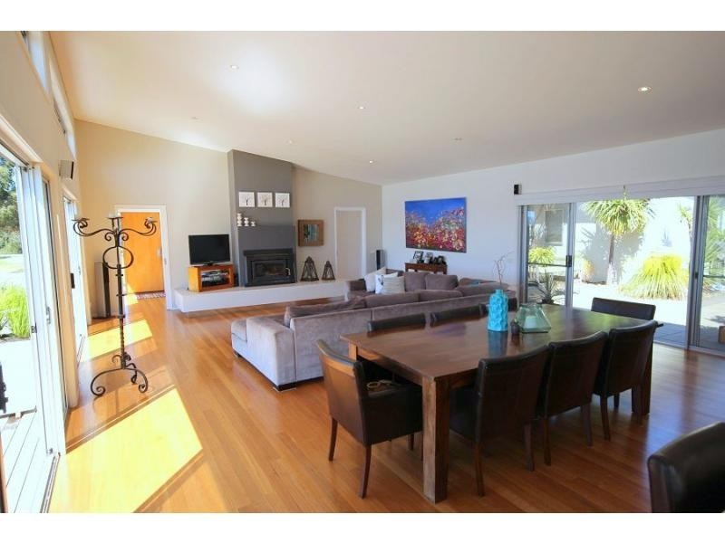 214 Princes Highway, Eden NSW 2551