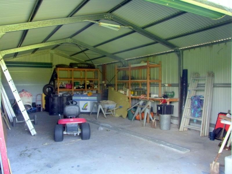 972 Back Creek Road, Lochiel NSW 2549