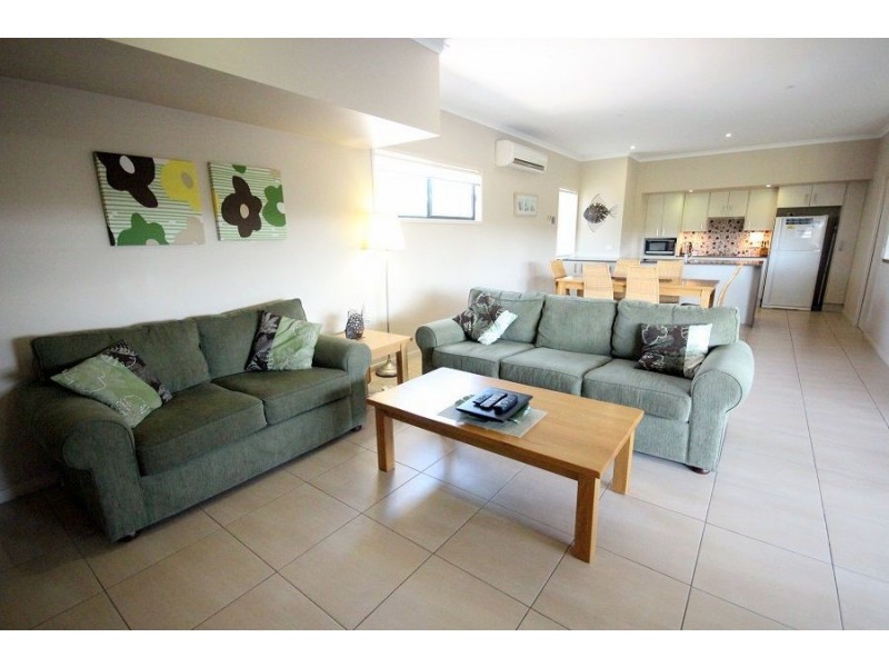 1//2 Lake Street, Eden NSW 2551