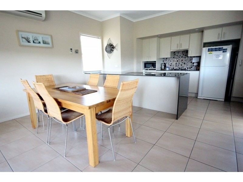 1//2 Lake Street, Eden NSW 2551