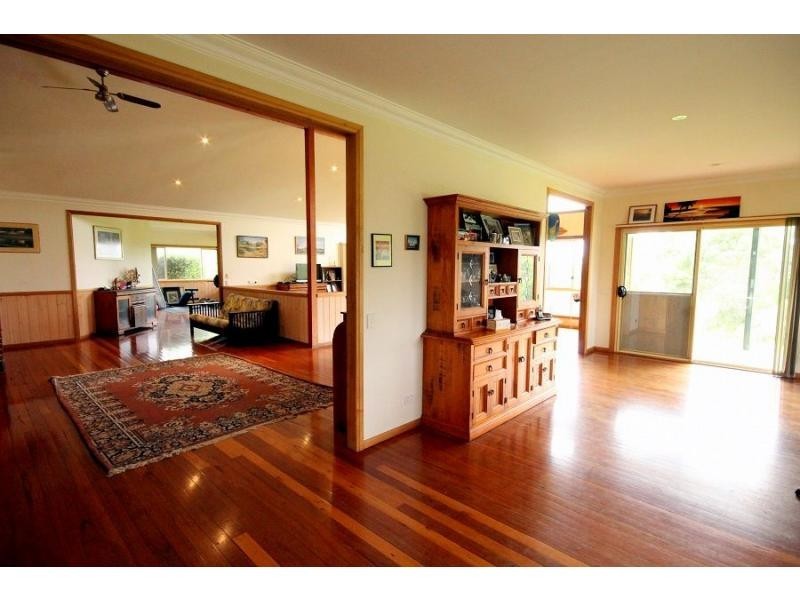 972 Back Creek Road, Lochiel NSW 2549