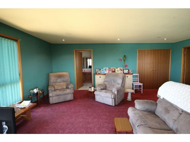 9 Chandos Street, Eden NSW 2551